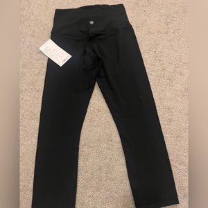black athleta capri leggings